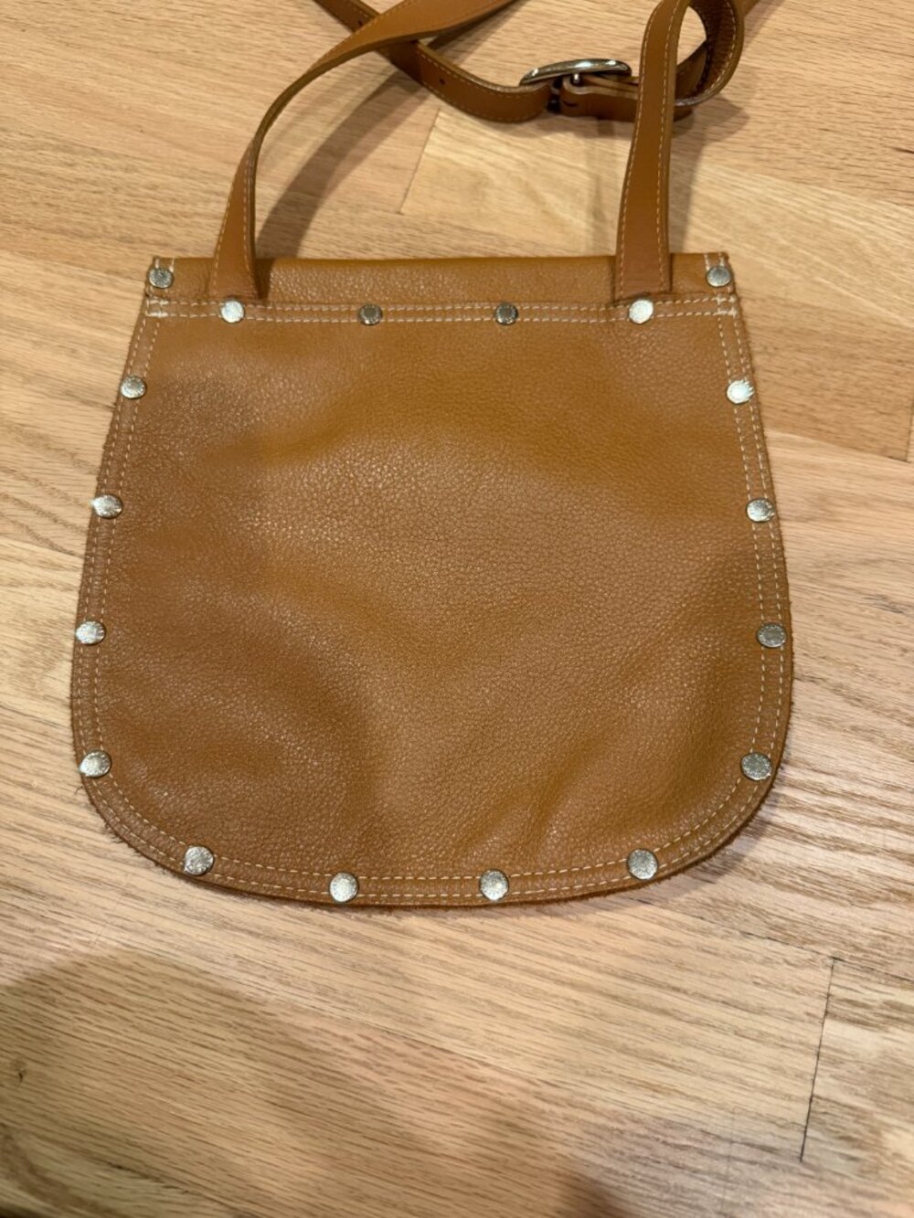 Longchamp Tan Leather Studded Flap Crossbody Bag - Picture 3 of 4